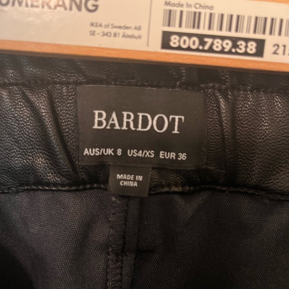 Black faux leather pants - Picture 5 of 5